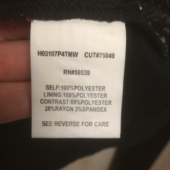 StudioY Razorback Tank with Sequins - Picture 4 of 4